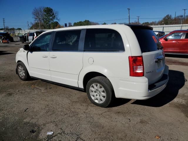 2009 Chrysler Town & Country LX