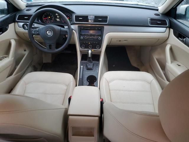 2013 Volkswagen Passat S