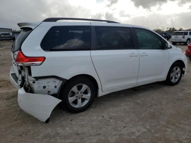 2011 Toyota Sienna LE