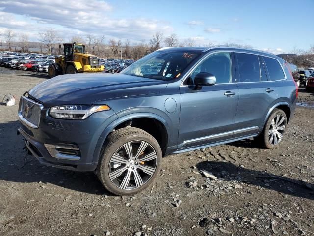 2025 Volvo XC90 Core