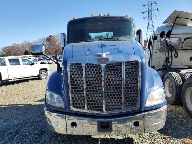 2016 Peterbilt 579