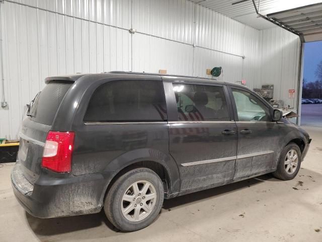 2012 Chrysler Town & Country Touring