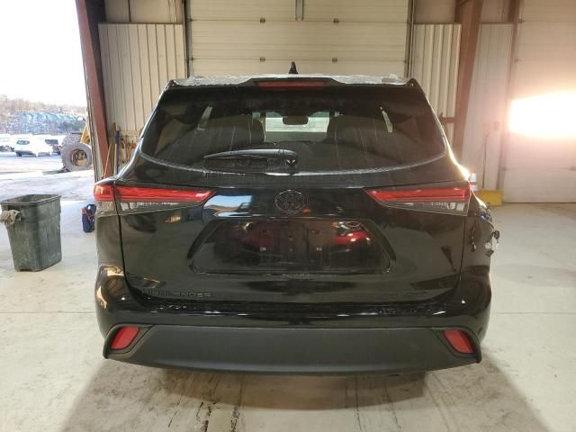 2021 Toyota Highlander XLE