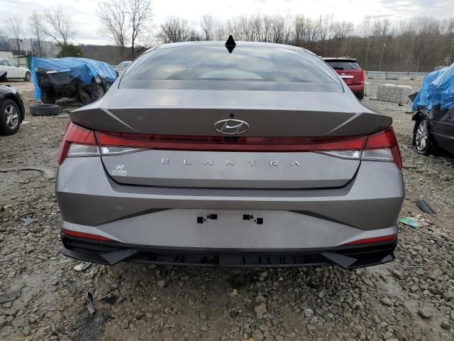 2022 Hyundai Elantra SEL