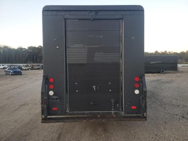 2009 Freightliner Chassis M Line WALK-IN Van