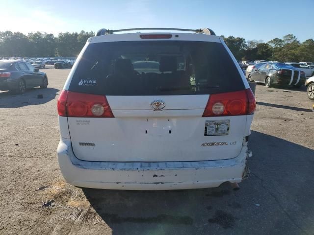 2006 Toyota Sienna CE