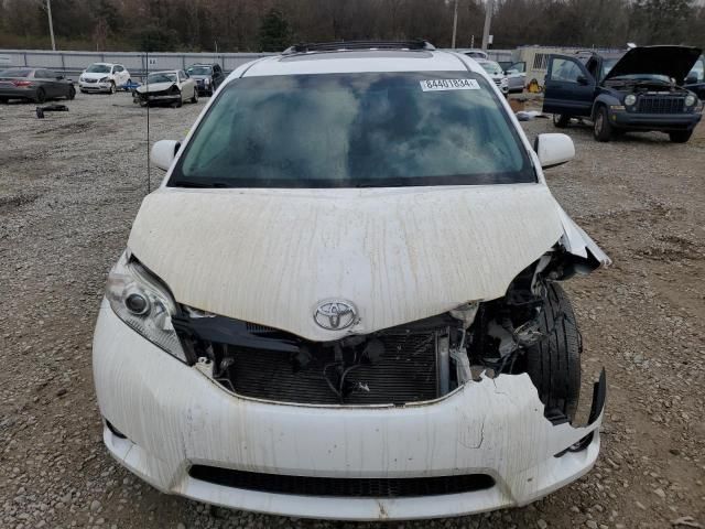 2012 Toyota Sienna XLE