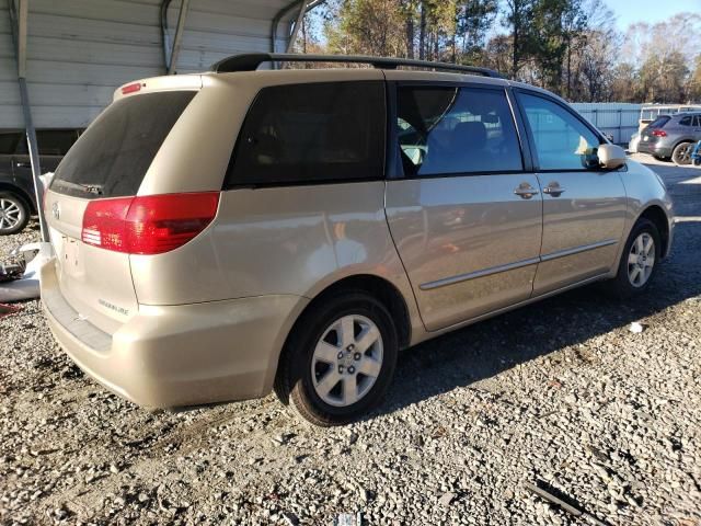 2004 Toyota Sienna XLE