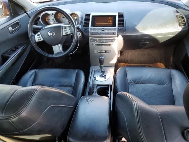 2004 Nissan Maxima SE