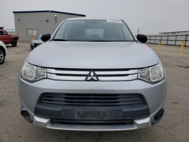 2015 Mitsubishi Outlander ES