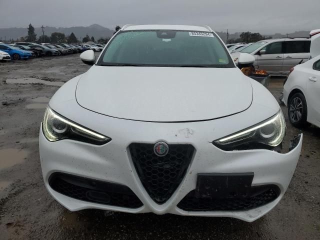 2018 Alfa Romeo Stelvio TI