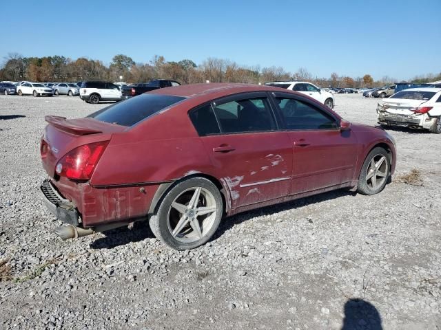 2004 Nissan Maxima SE