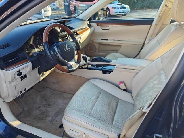 2013 Lexus ES 300H