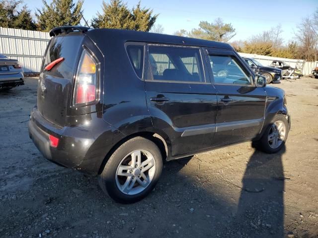 2011 KIA Soul +