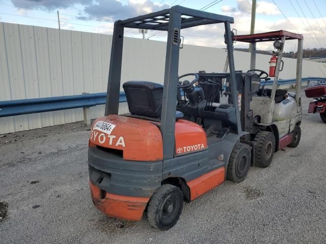 1999 Toyota Fork Lift