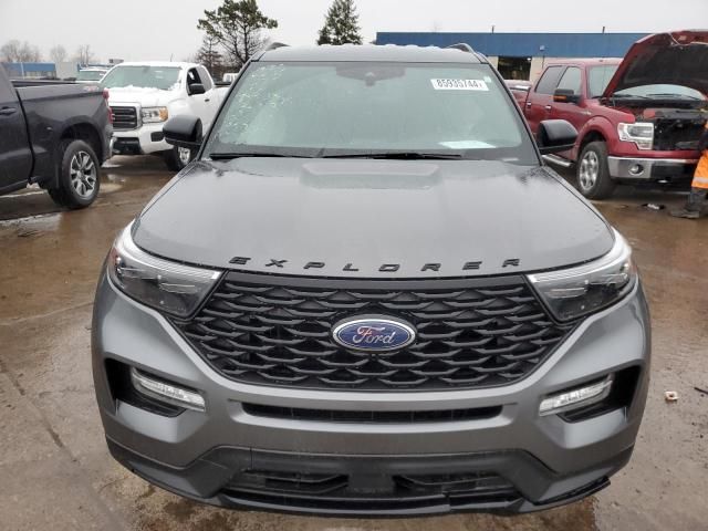 2023 Ford Explorer ST-Line