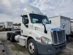 2015 Freightliner Cascadia 113