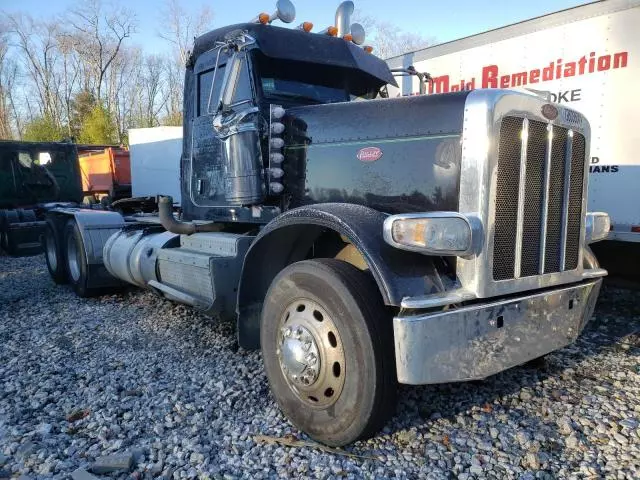 2016 Peterbilt 389