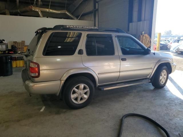 2002 Nissan Pathfinder LE