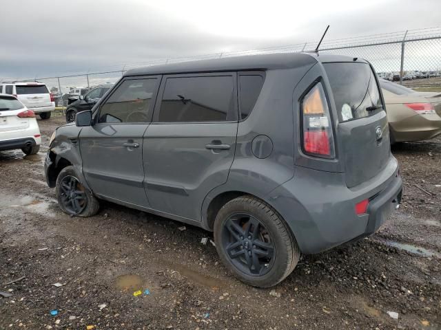 2011 KIA Soul +