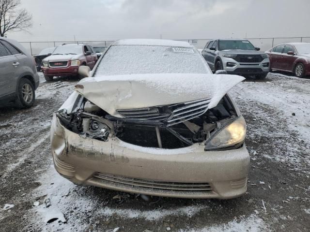 2005 Toyota Camry LE