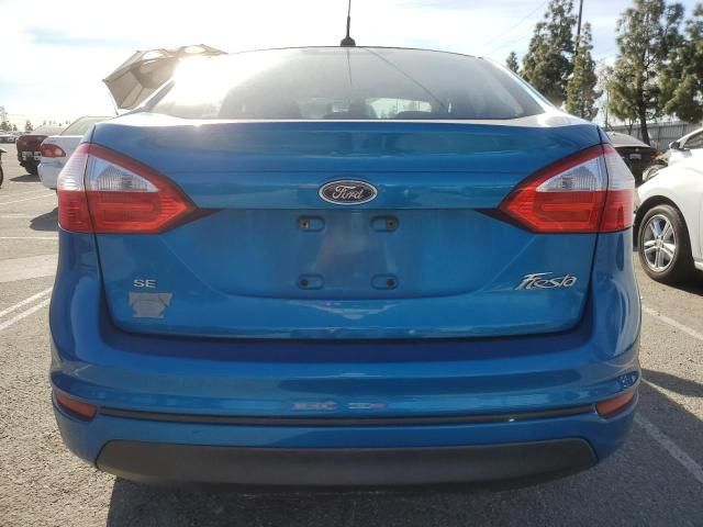 2015 Ford Fiesta SE