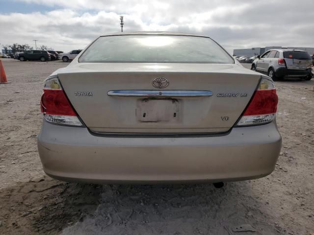 2005 Toyota Camry LE