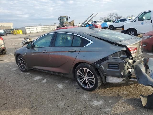 2018 Buick Regal Essence