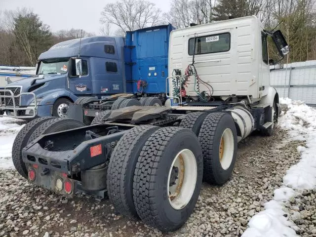 2019 Volvo VNR