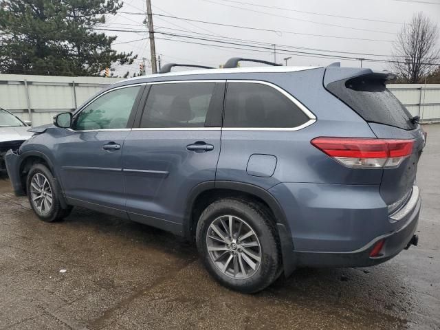 2019 Toyota Highlander SE