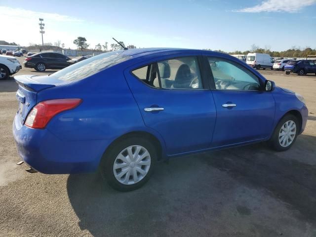 2013 Nissan Versa S