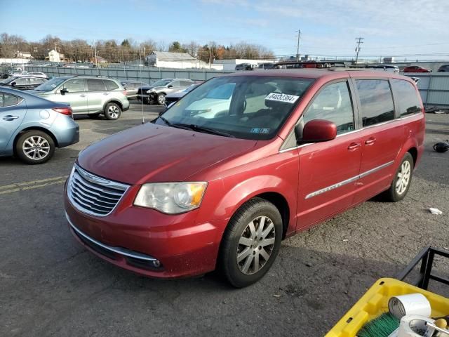 2014 Chrysler Town & Country Touring