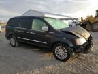 2016 Chrysler Town & Country Touring L