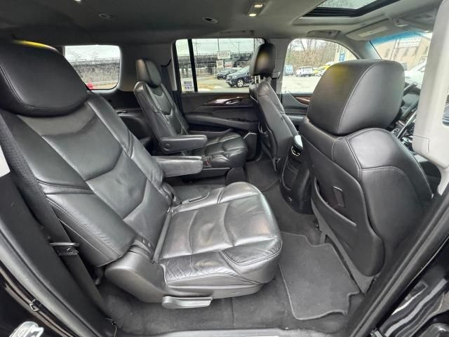 2018 Cadillac Escalade ESV Luxury