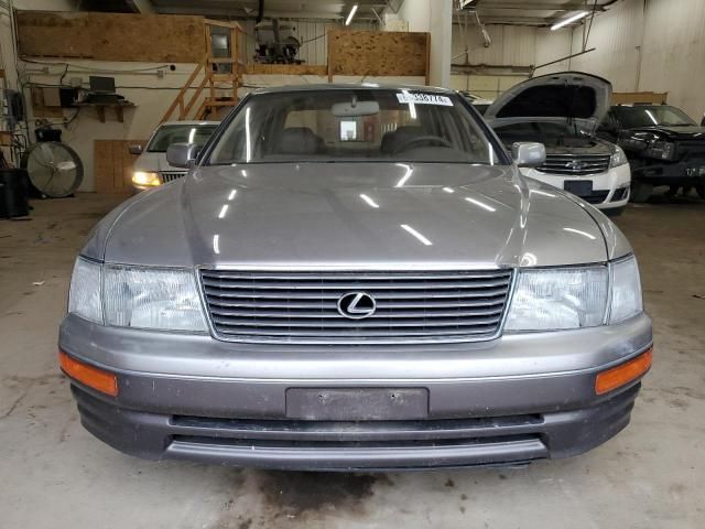 1996 Lexus LS 400