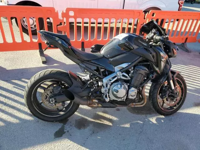 2017 Kawasaki ZR900