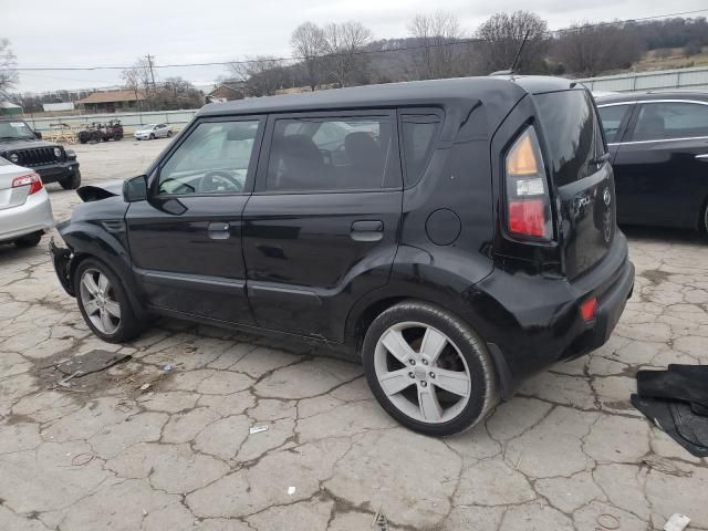 2010 KIA Soul +