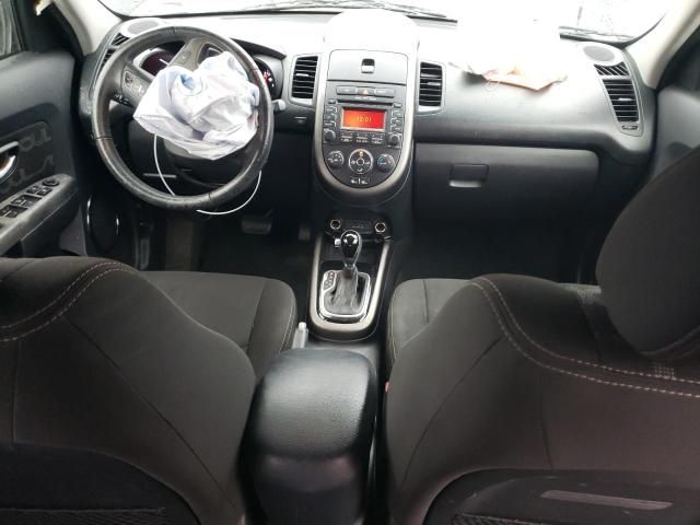 2012 KIA Soul +