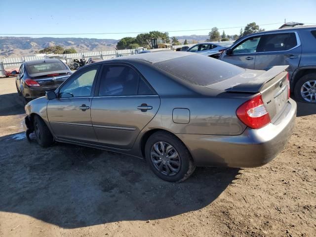 2004 Toyota Camry LE