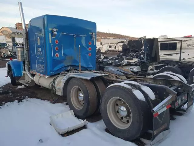 2000 Kenworth Construction W900