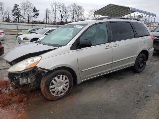 2007 Toyota Sienna CE