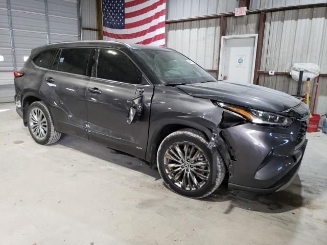 2021 Toyota Highlander Hybrid Platinum