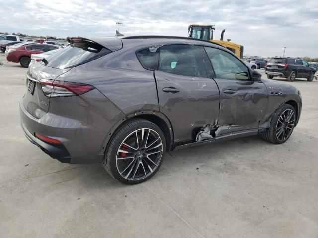 2022 Maserati Levante Modena