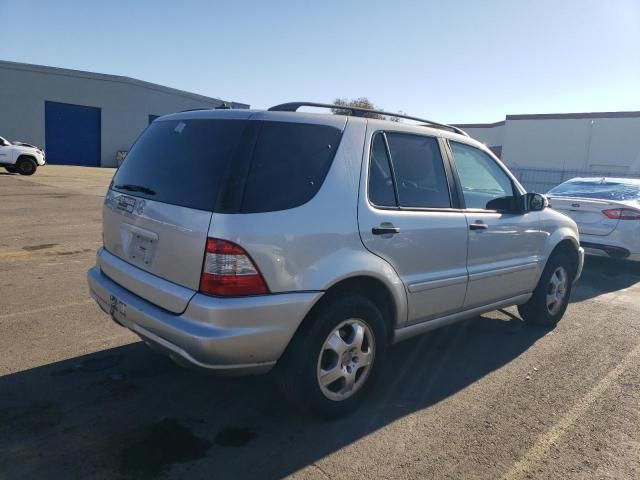 2002 Mercedes-Benz ML 320