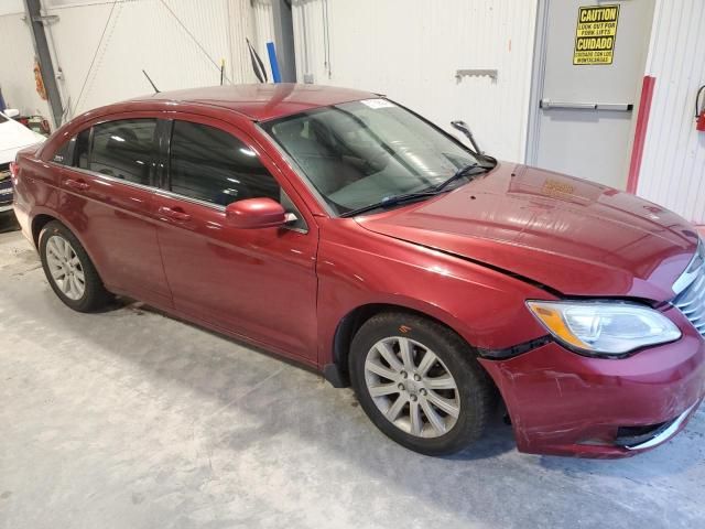 2013 Chrysler 200 Touring