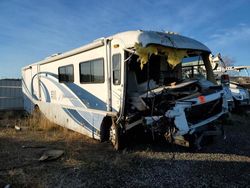 Salvage trucks for sale at Anderson, CA auction: 2000 Fleetwood 2000 Spartan Motors Motorhome 4VZ