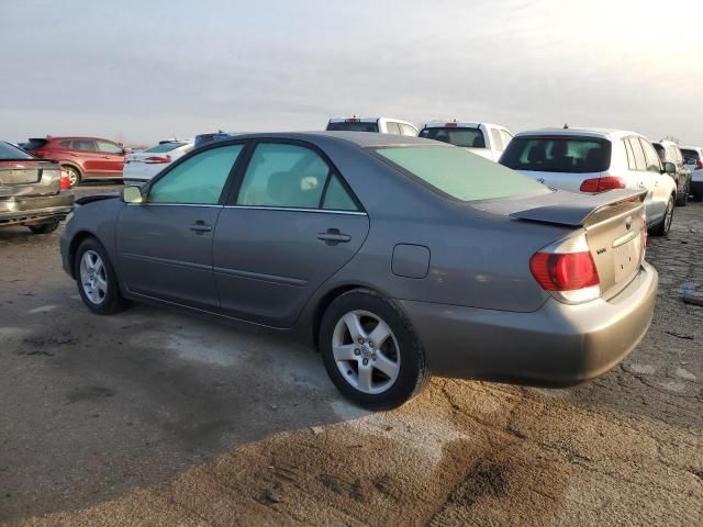 2005 Toyota Camry LE