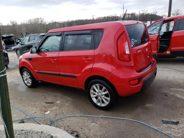 2013 KIA Soul +