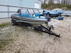 Salvage boats for sale at Lexington, KY auction: 1996 Stratos Boat