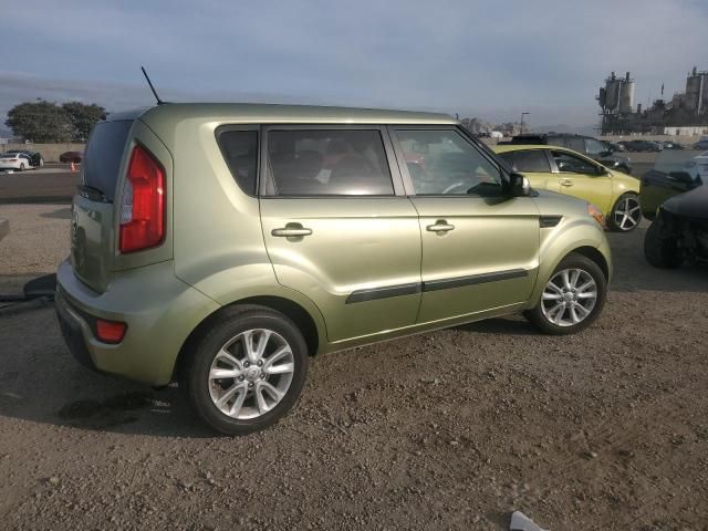 2013 KIA Soul +